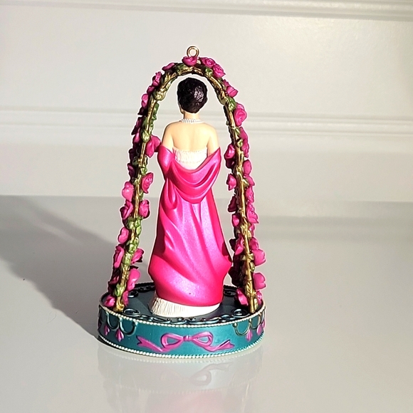 Carlton Cards 1999 Collector Holiday Ornament First Lady Jaqueline Kennedy - Picture 3 of 7